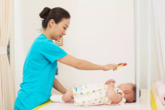 你需要知道的 嬰幼兒護(hù)眼注意事項(xiàng) 小夜燈是其中一個